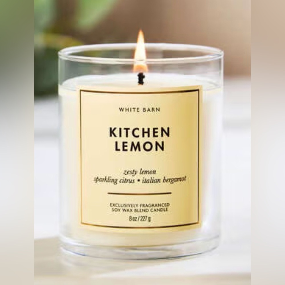 🍋 NEW 🍋 White Barn/Bath & Body Works Kitchen Lemon Candle - Picture 3 of 3